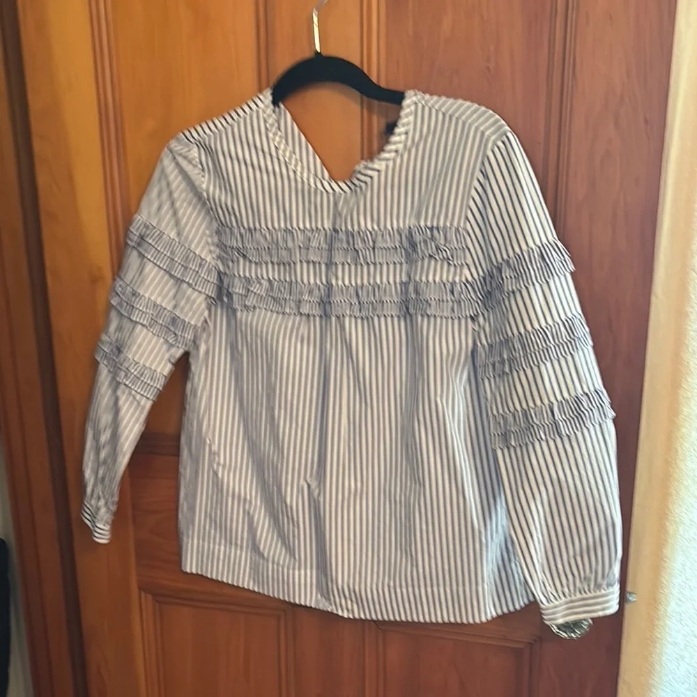 Assorted Patterned Shirts - Picture 4 of 9